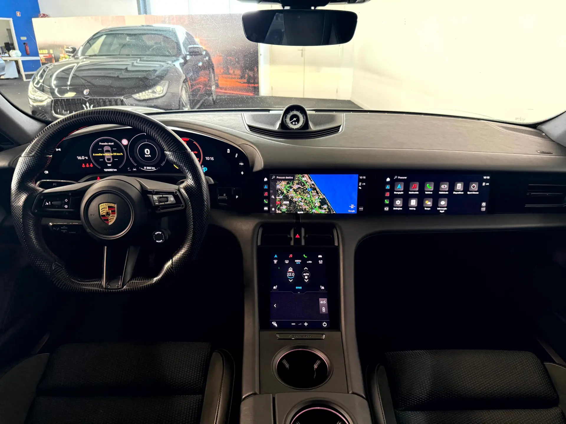 Porsche Taycan 4S 15