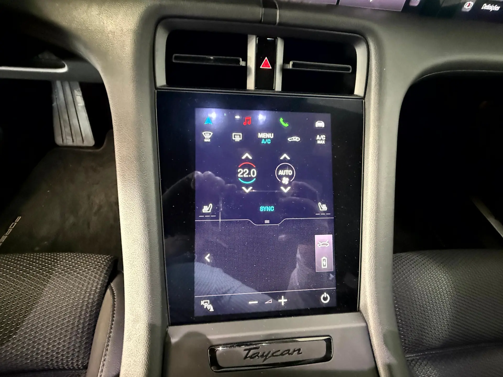 Porsche Taycan 4S 31