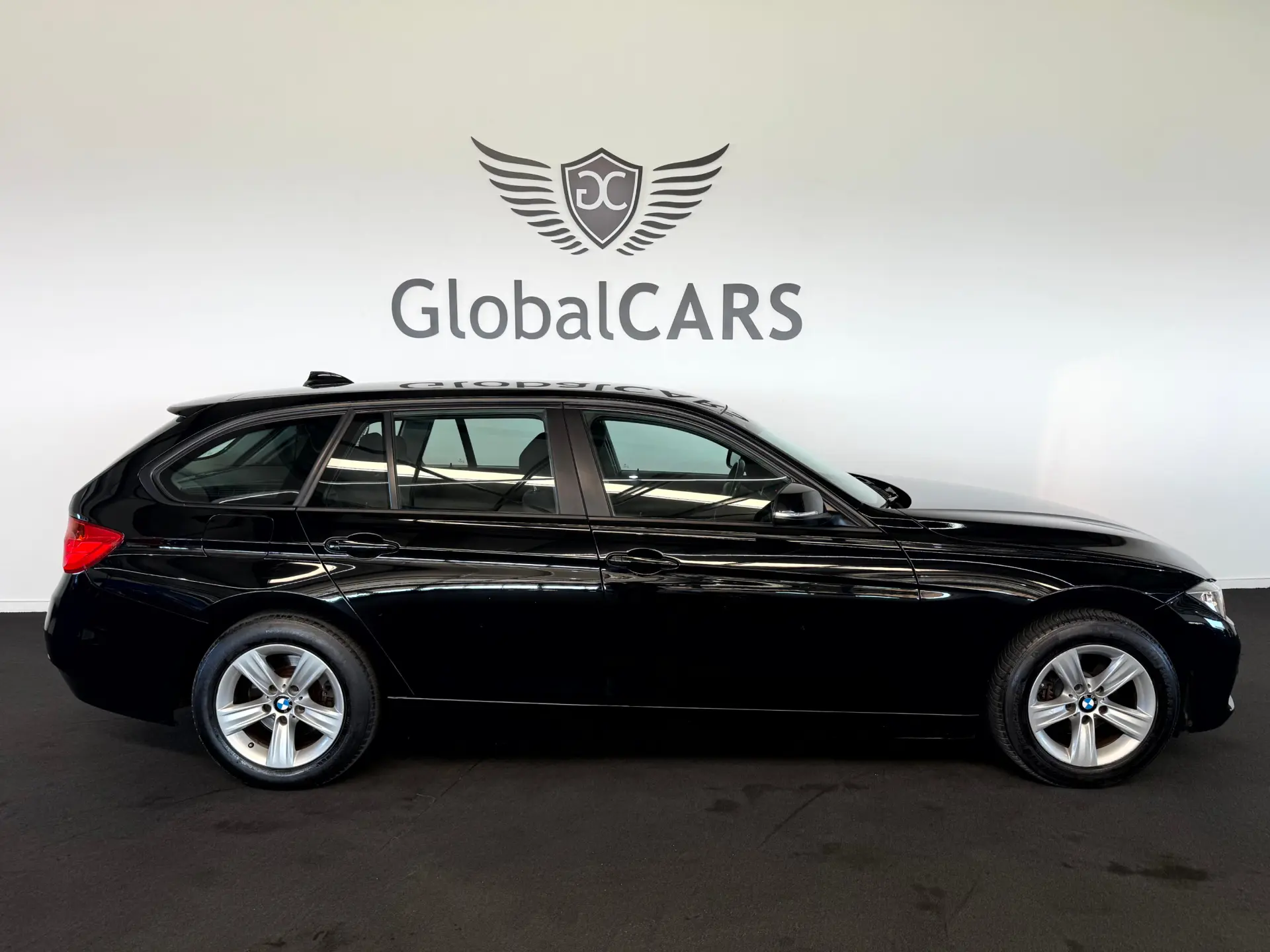 BMW 318 d Navigation 15