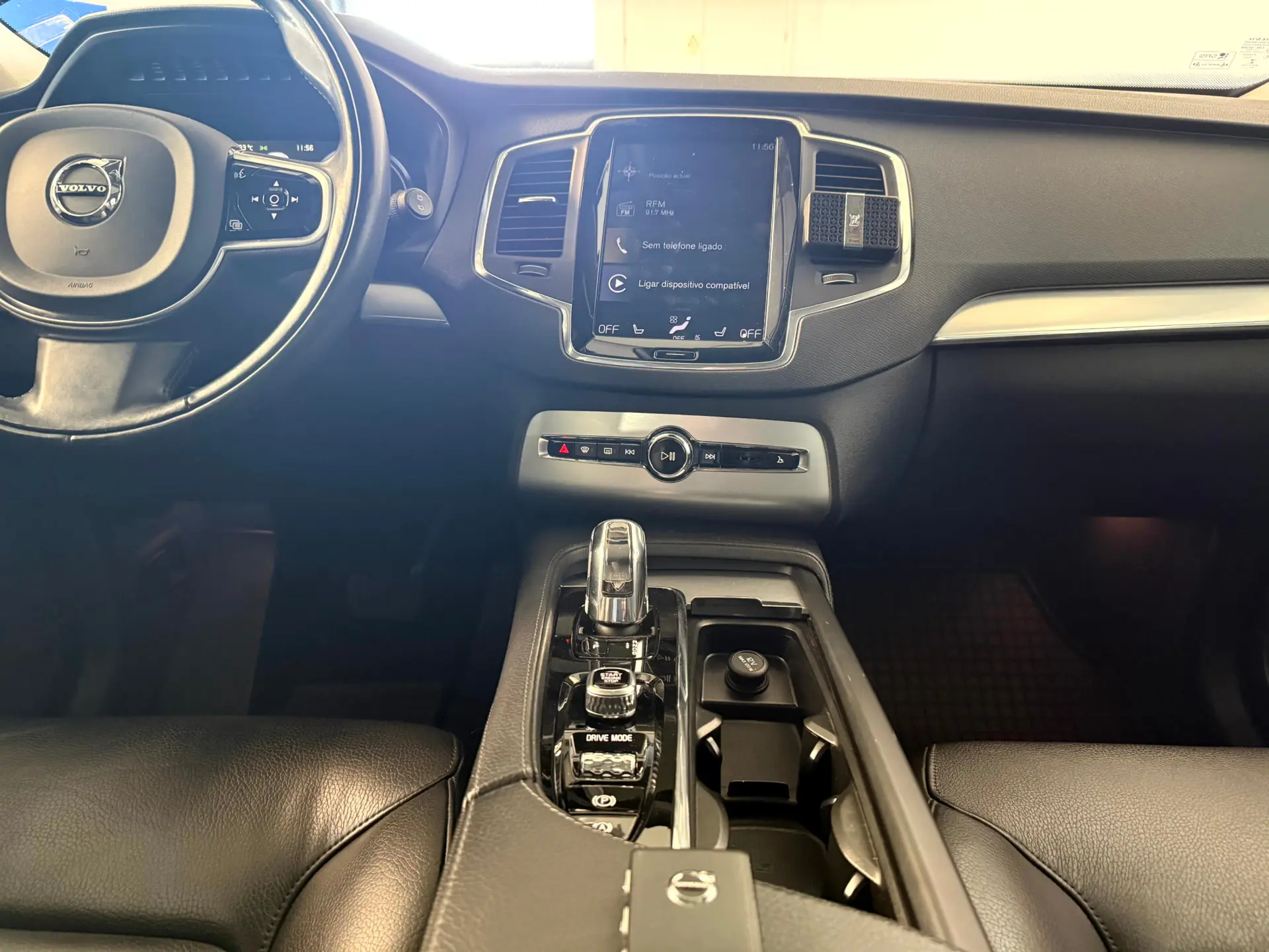 Volvo XC 90 2.0 T8 PHEV Excellence AWD 27