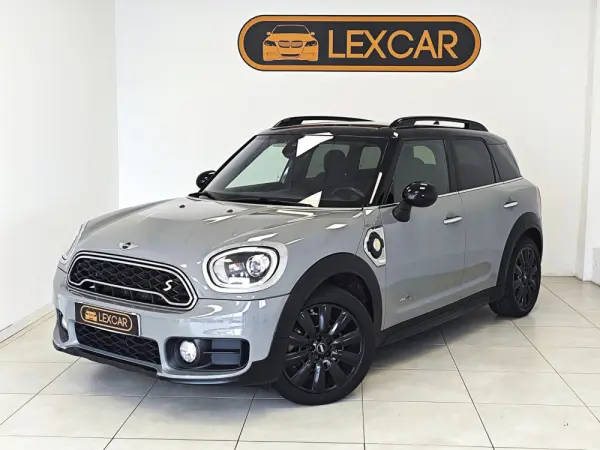 MINI Countryman Cooper SE ALL4 Auto 16