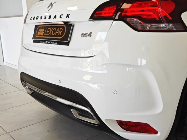 DS DS4 Crossback 23