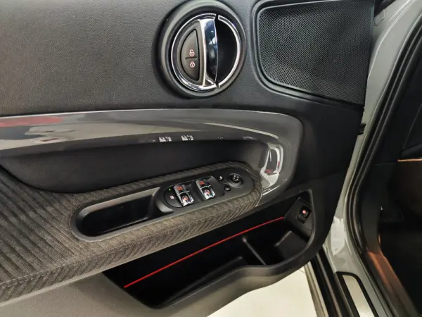 MINI Countryman Cooper SE ALL4 Auto 30