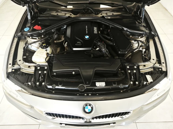 BMW 318 d Touring Line Luxury 59