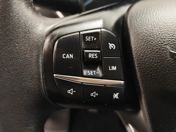 Ford Focus SW 1.0 EcoBoost MHEV Connected 24