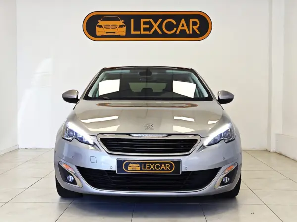 Peugeot 308 1.2 PureTech Allure Pack 2