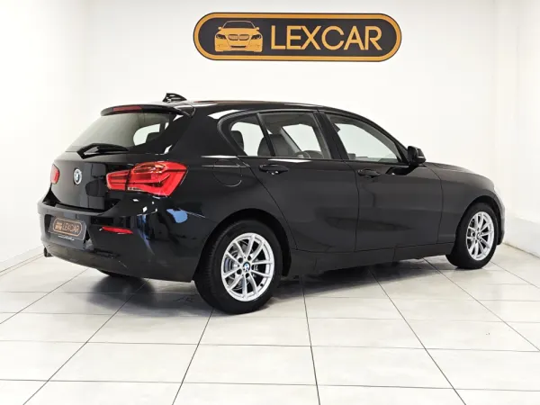 BMW 114 d Line Sport 16