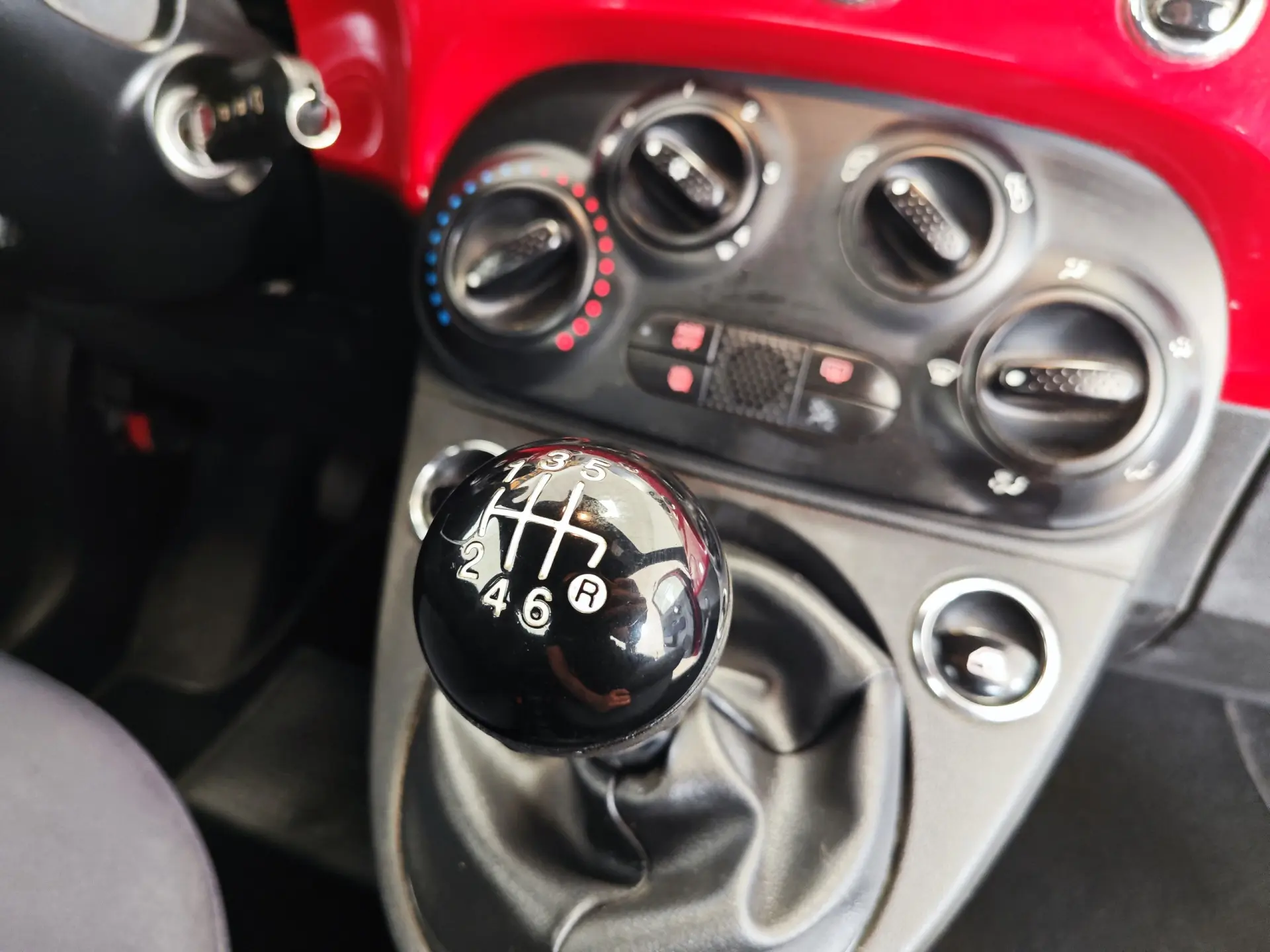 Fiat 500 1.0 GSE Hybrid RED 8