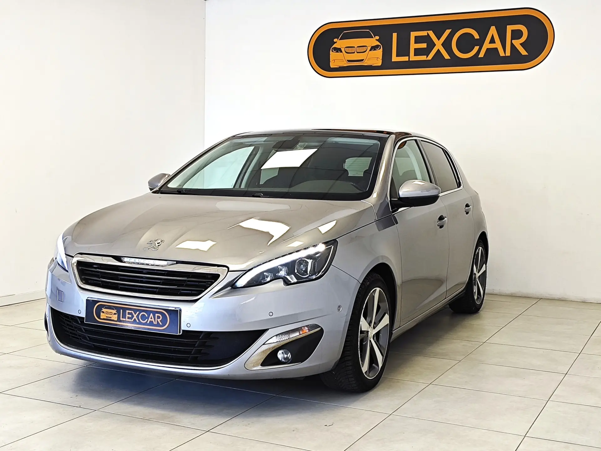Peugeot 308 1.2 PureTech Allure Pack 19