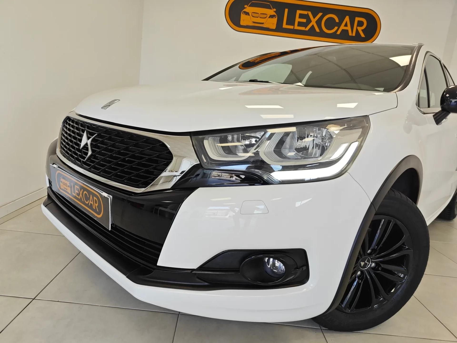 DS DS4 Crossback 13