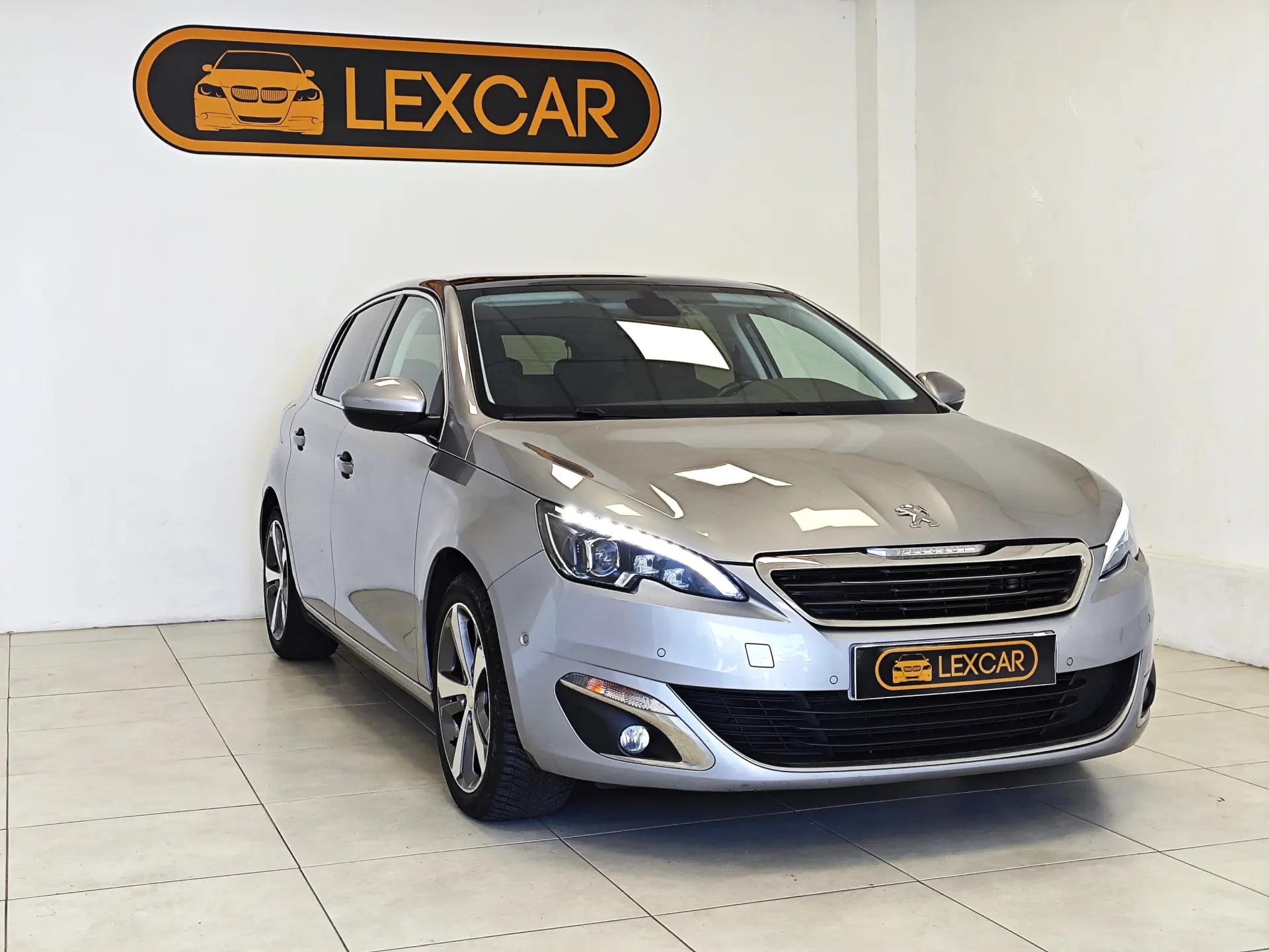 Peugeot 308 1.2 PureTech Allure Pack 3