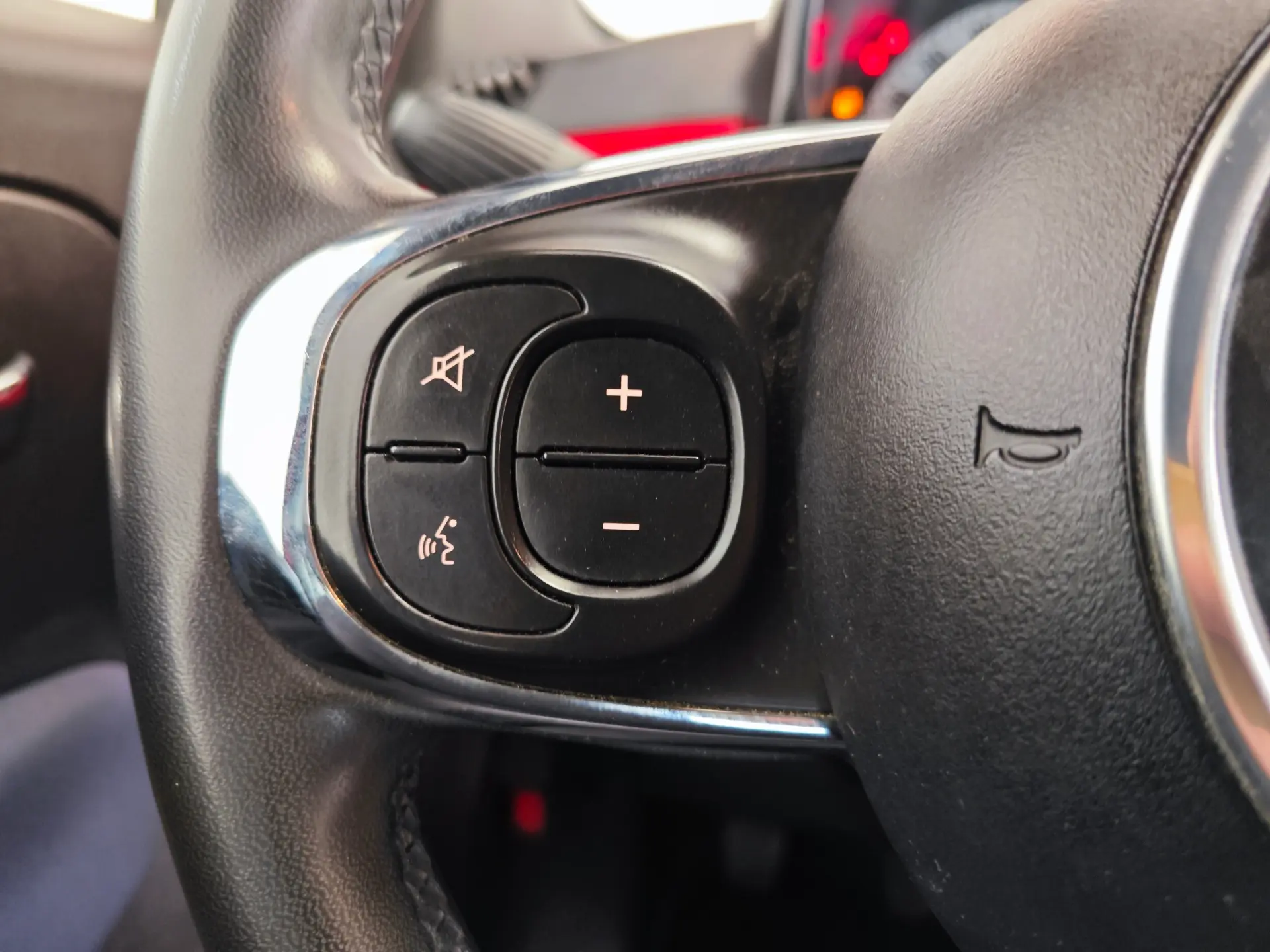 Fiat 500 1.0 GSE Hybrid RED 24