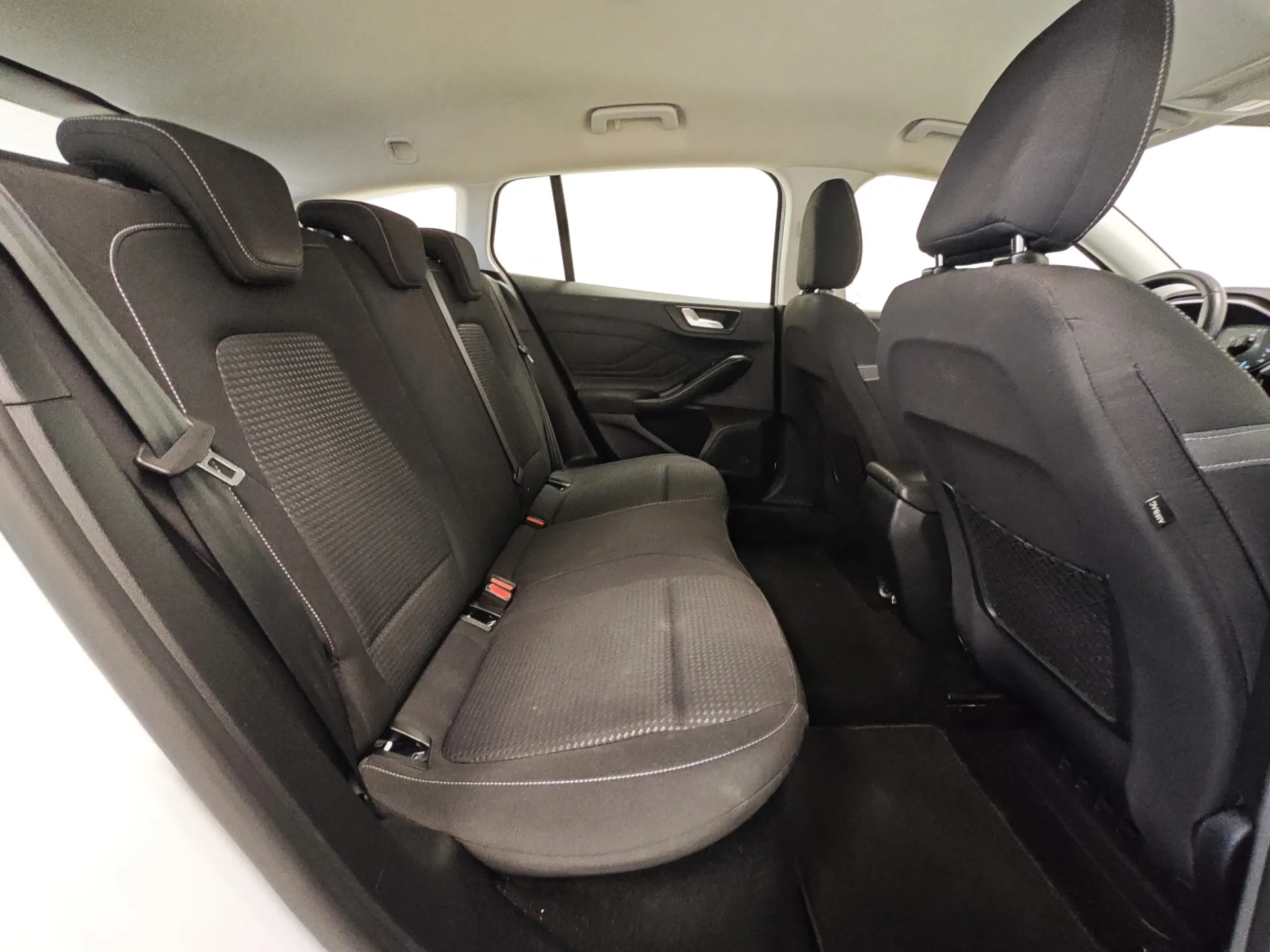 Ford Focus SW 1.0 EcoBoost MHEV Connected 47