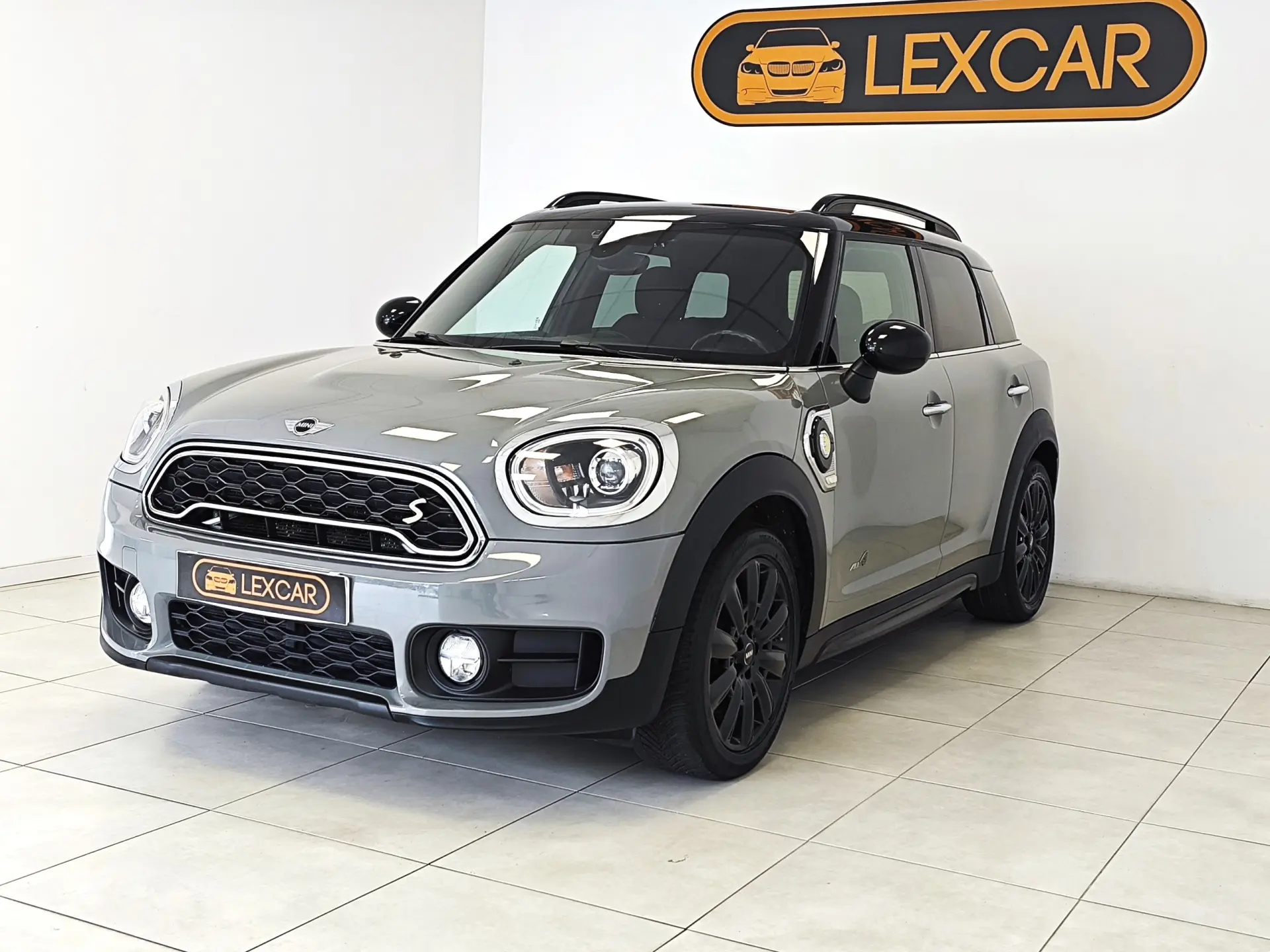 MINI Countryman Cooper SE ALL4 Auto 21
