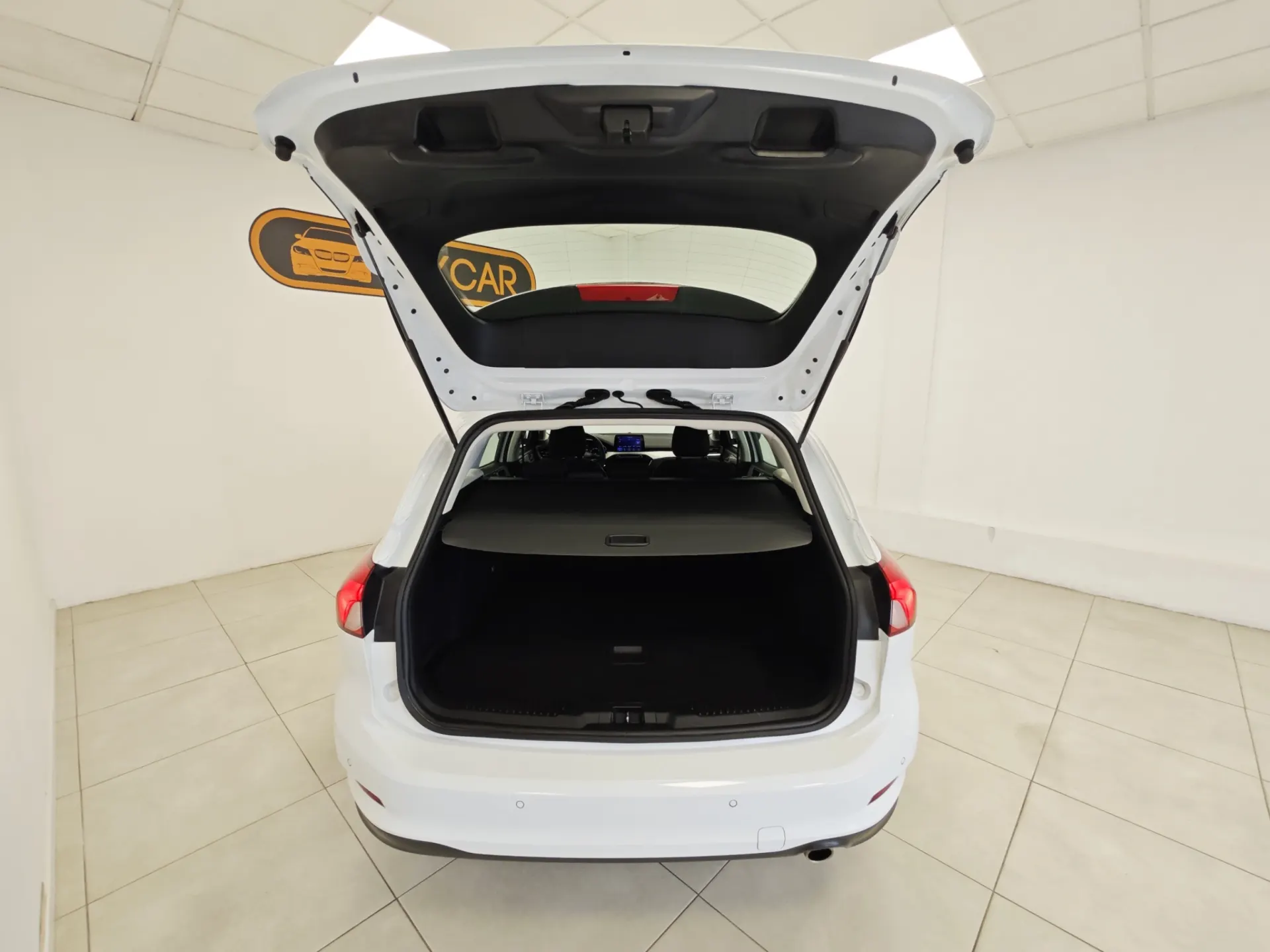 Ford Focus SW 1.0 EcoBoost MHEV Connected 50