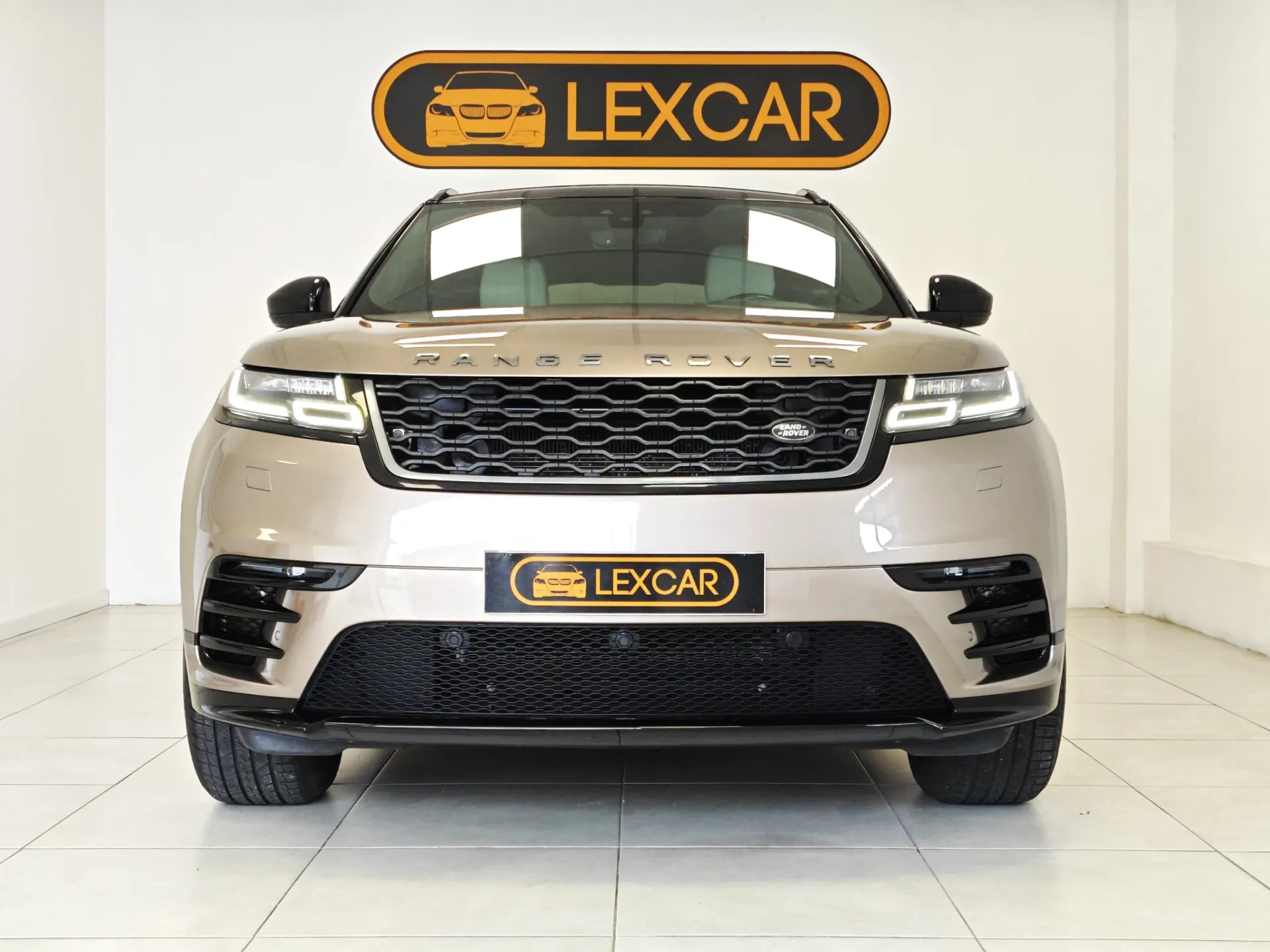 Land Rover Range Rover Velar 2.0 D R-Dynamic 2