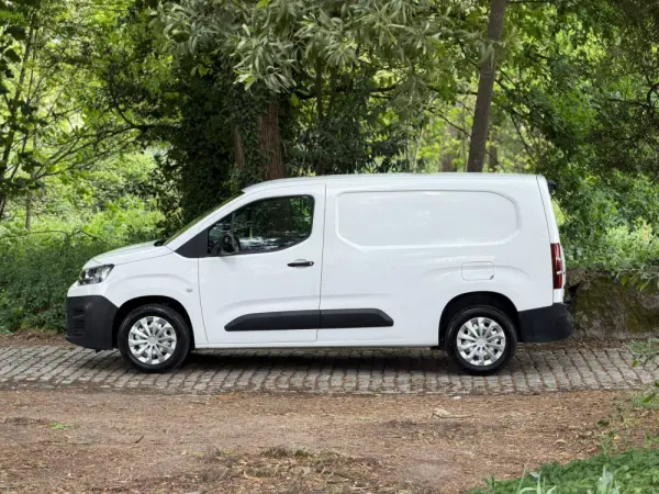 Citroën Berlingo 1.5 BlueHDi XL S&S EHZ EAT8 Control Variospace 4