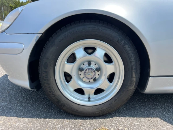 Mercedes-Benz SLK 200 SLK (R170) 8