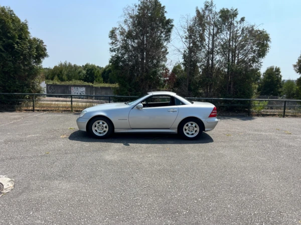 Mercedes-Benz SLK 200 SLK (R170) 4