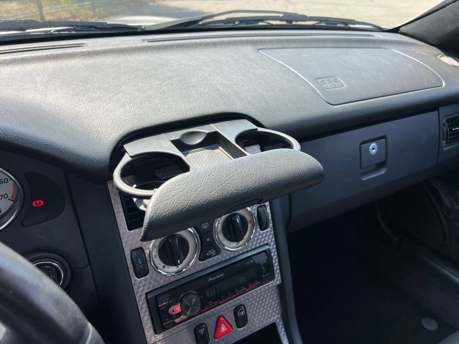 Mercedes-Benz SLK 200 SLK (R170) 35