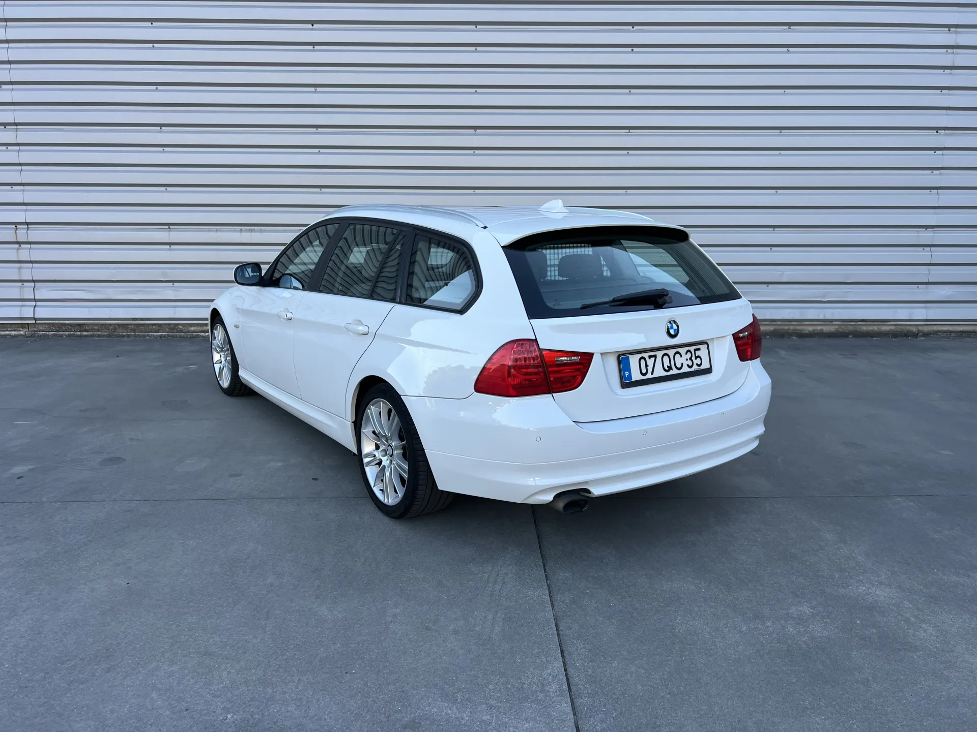 BMW 320 3 TOURING (E91) 45