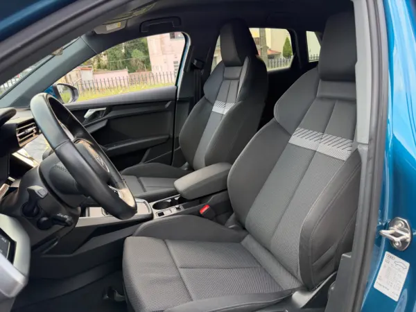 Audi A3 Sportback 30 TFSI Advanced 8