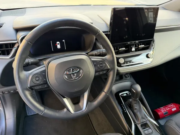 Toyota Corolla 1.8 Hybrid Exclusive 7
