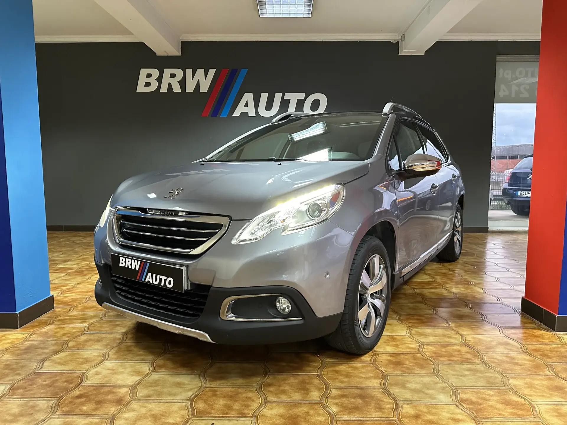Peugeot 2008 1.2 PureTech Style 1