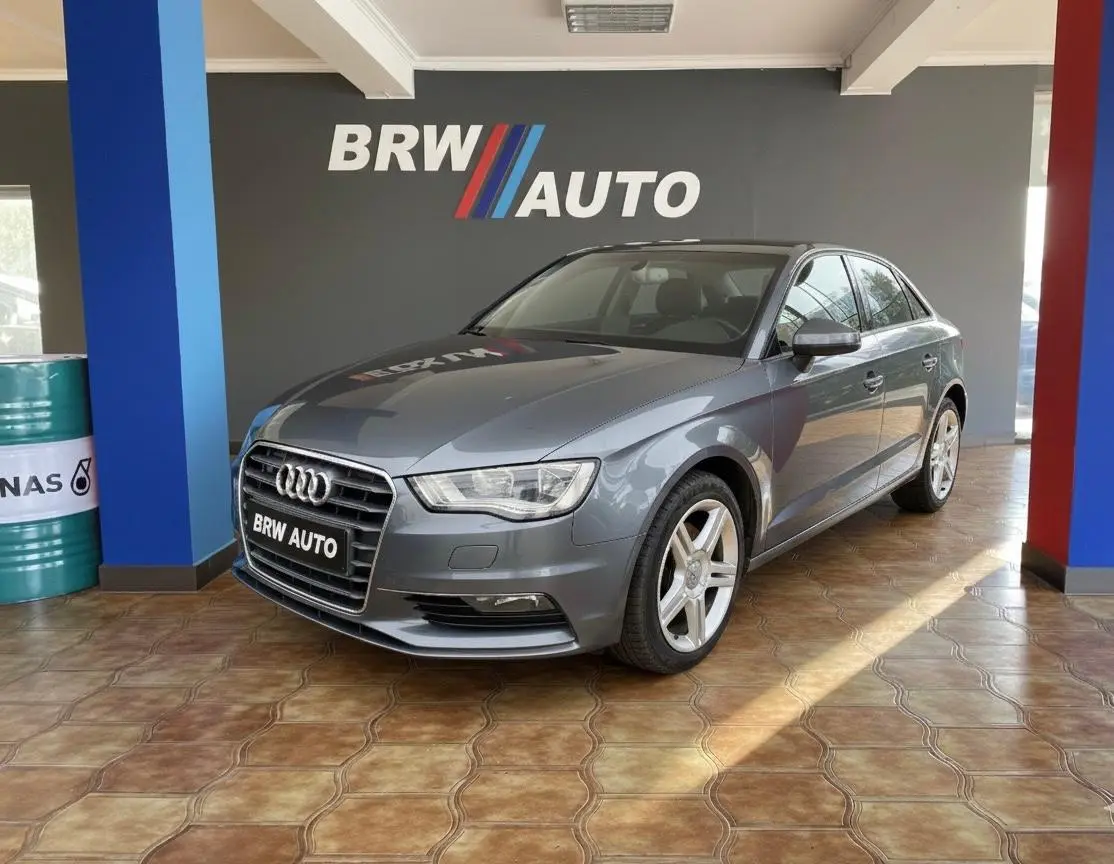 Audi A3 Limousine 1.6 TDI Advance 1