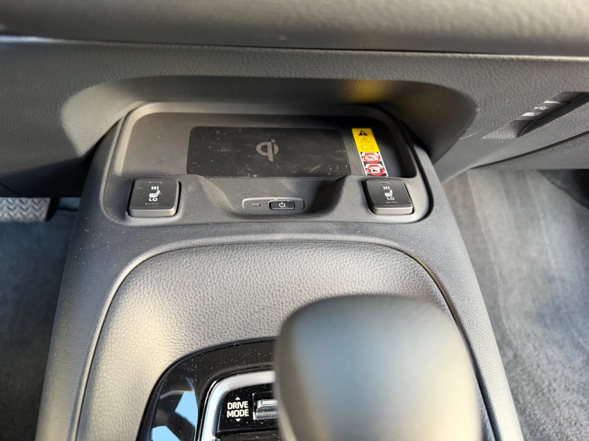 Toyota Corolla 1.8 Hybrid Exclusive 8