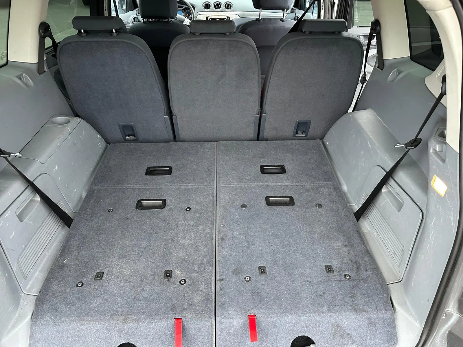 Ford S-Max 1.8 TDCi Titanium 7L 9