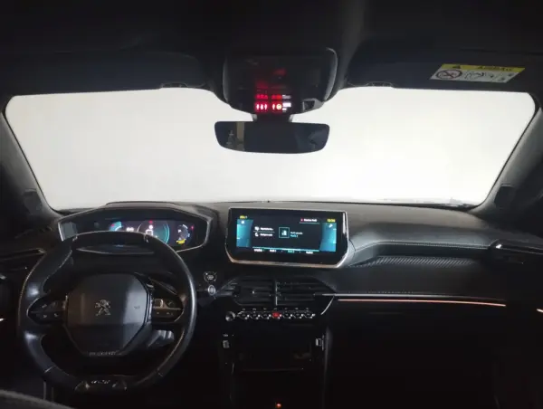 Peugeot e-2008 GT Pack 7