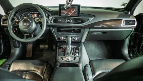 Audi A7 Sportback 3.0 BiTDi V6 quattro S-line Tiptronic 10