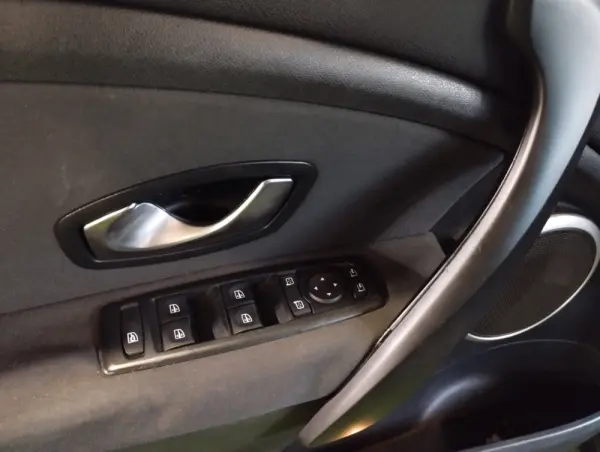 Renault Mégane Sport Tourer 1.5 DCI 110CV LIMITED 18