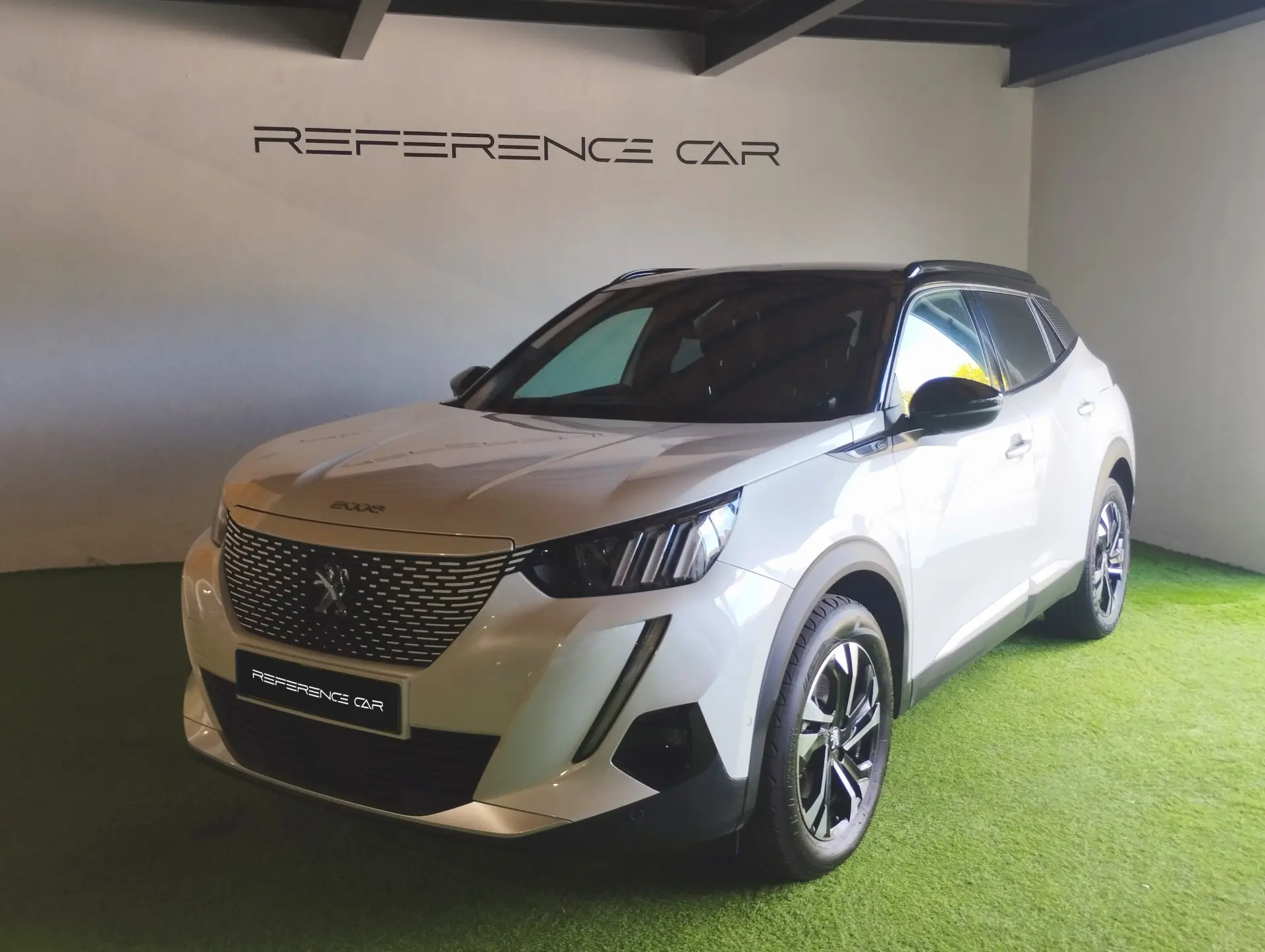 Peugeot e-2008 GT Pack 12