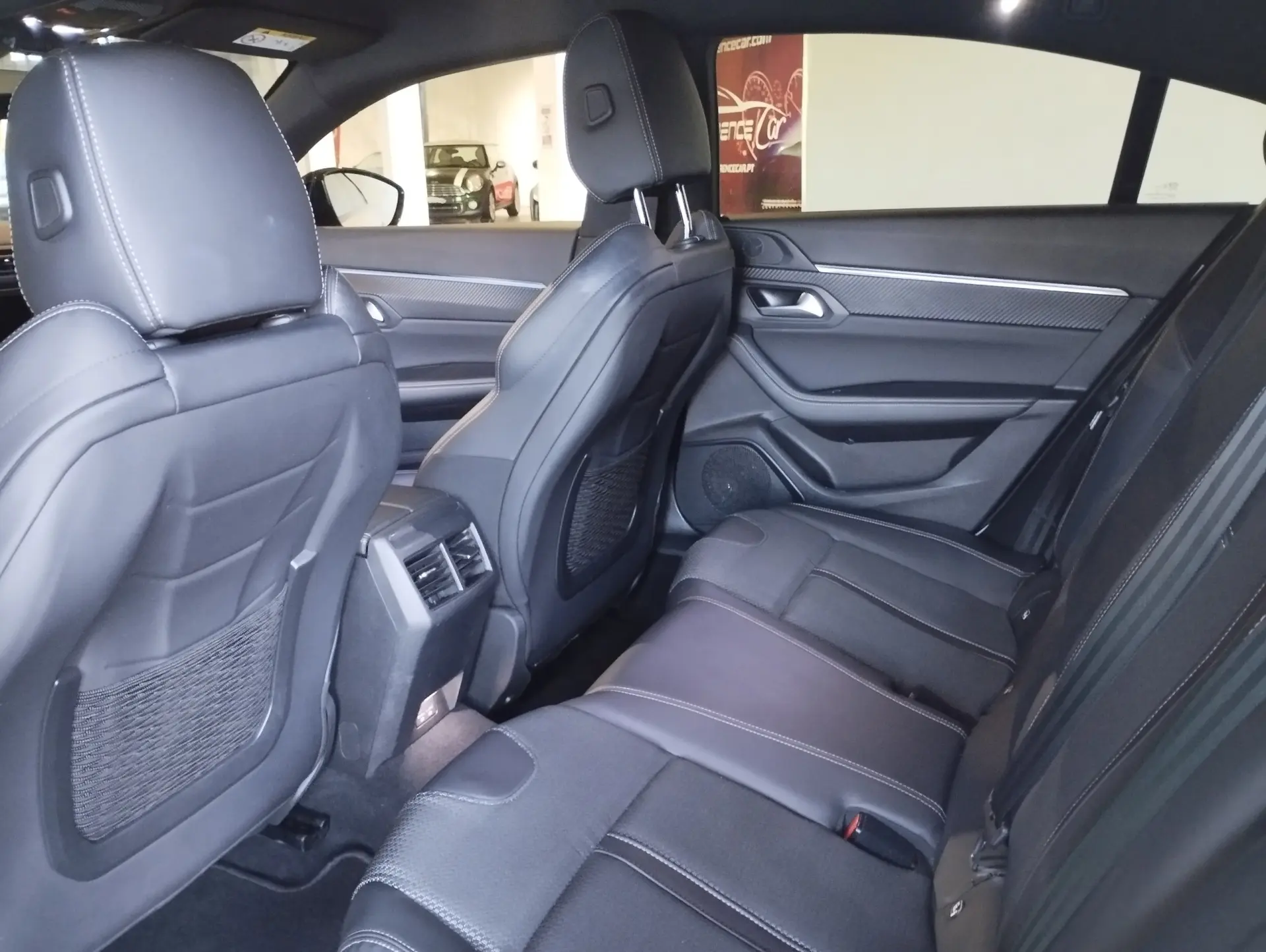 Peugeot 508 1.6 Hybrid GT Line e-EAT8 14