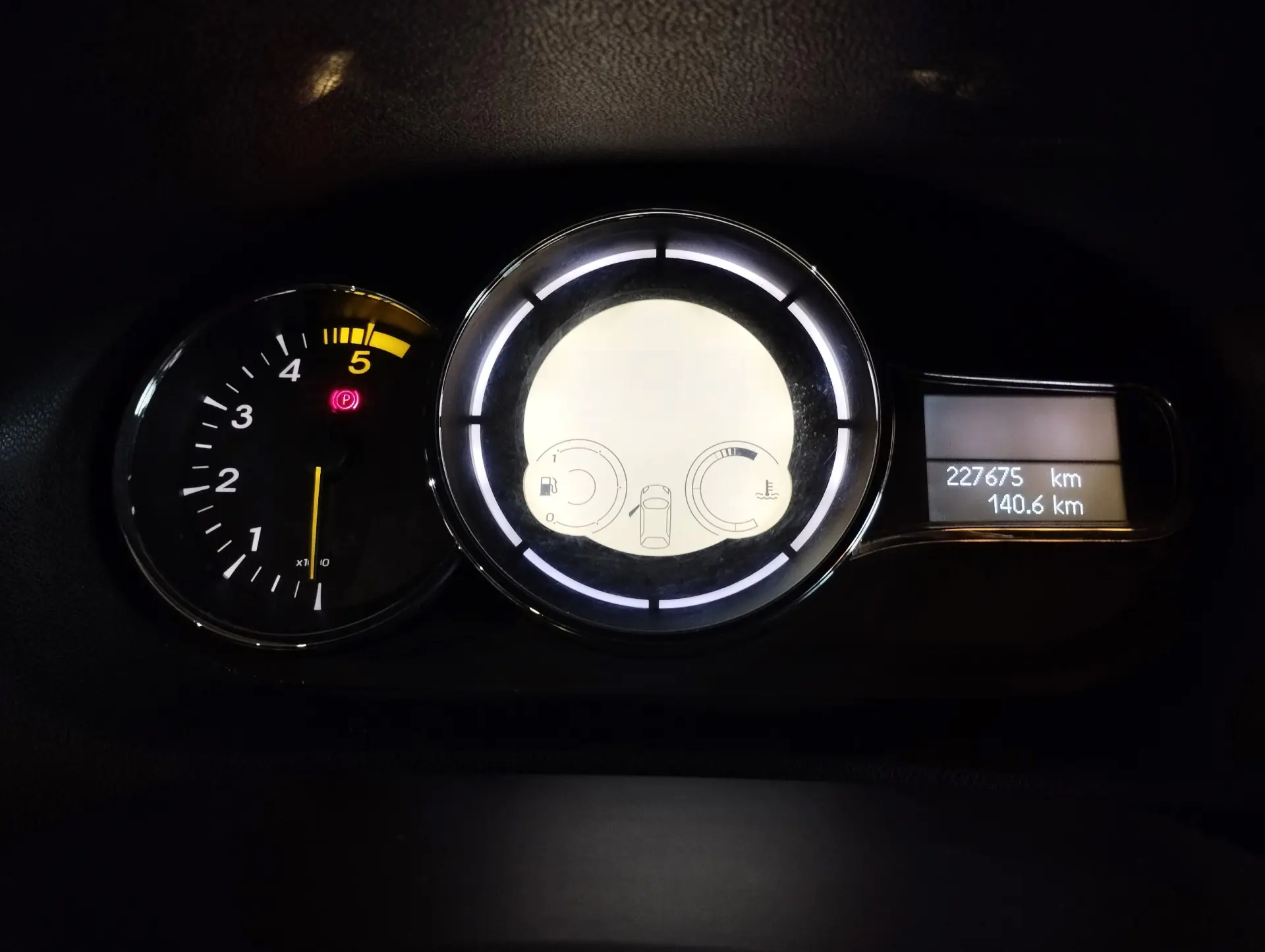 Renault Mégane Sport Tourer 1.5 DCI 110CV LIMITED 11