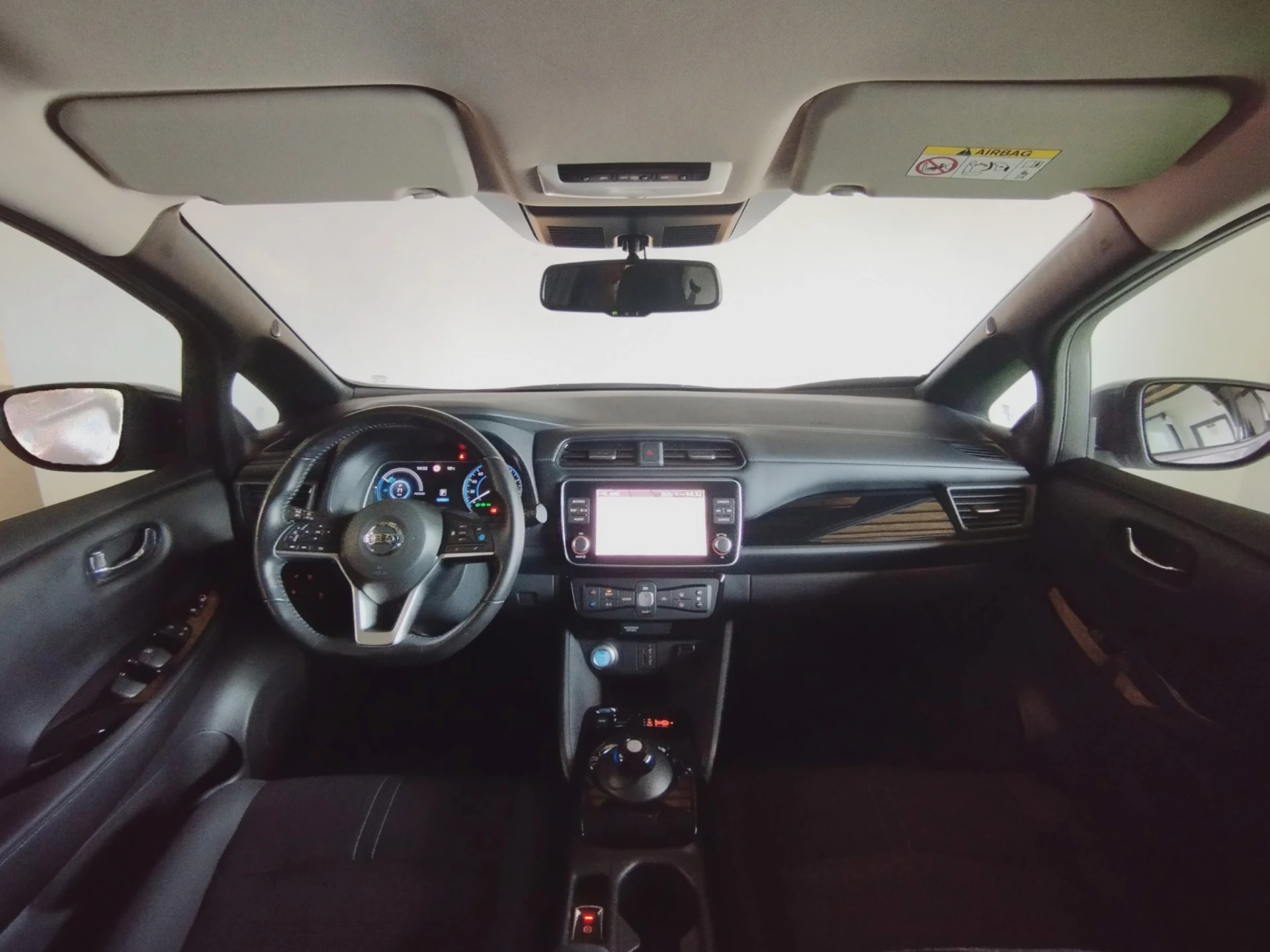 Nissan Leaf N-CONNECTA 10