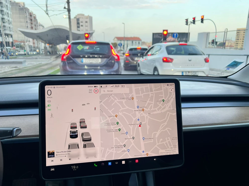 Tesla Model 3 Standard Plus 20