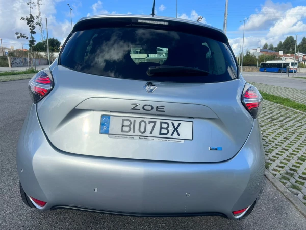 Renault Zoe E-Tech Intense 7
