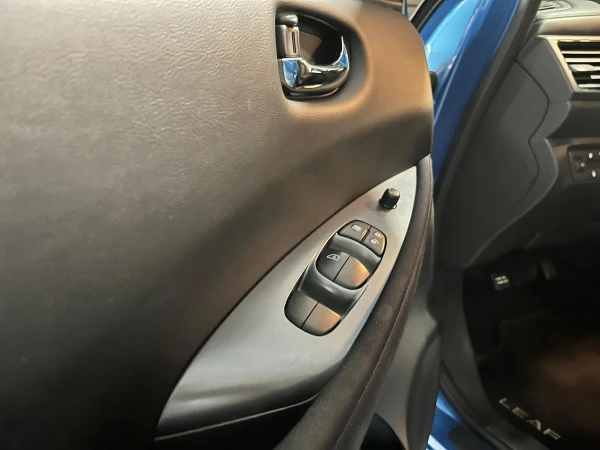 Nissan Leaf 40 kWh 11