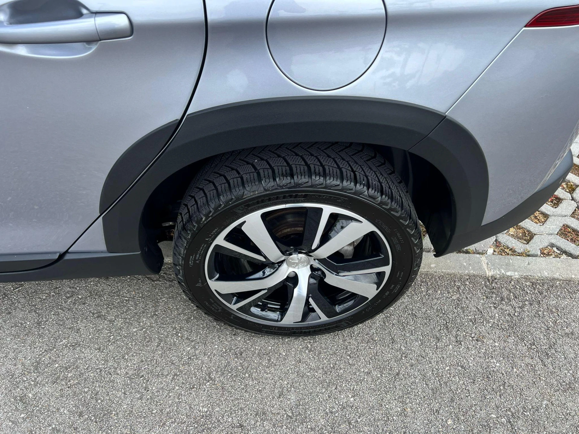 Peugeot 2008 1.2 PureTech GTLine 20