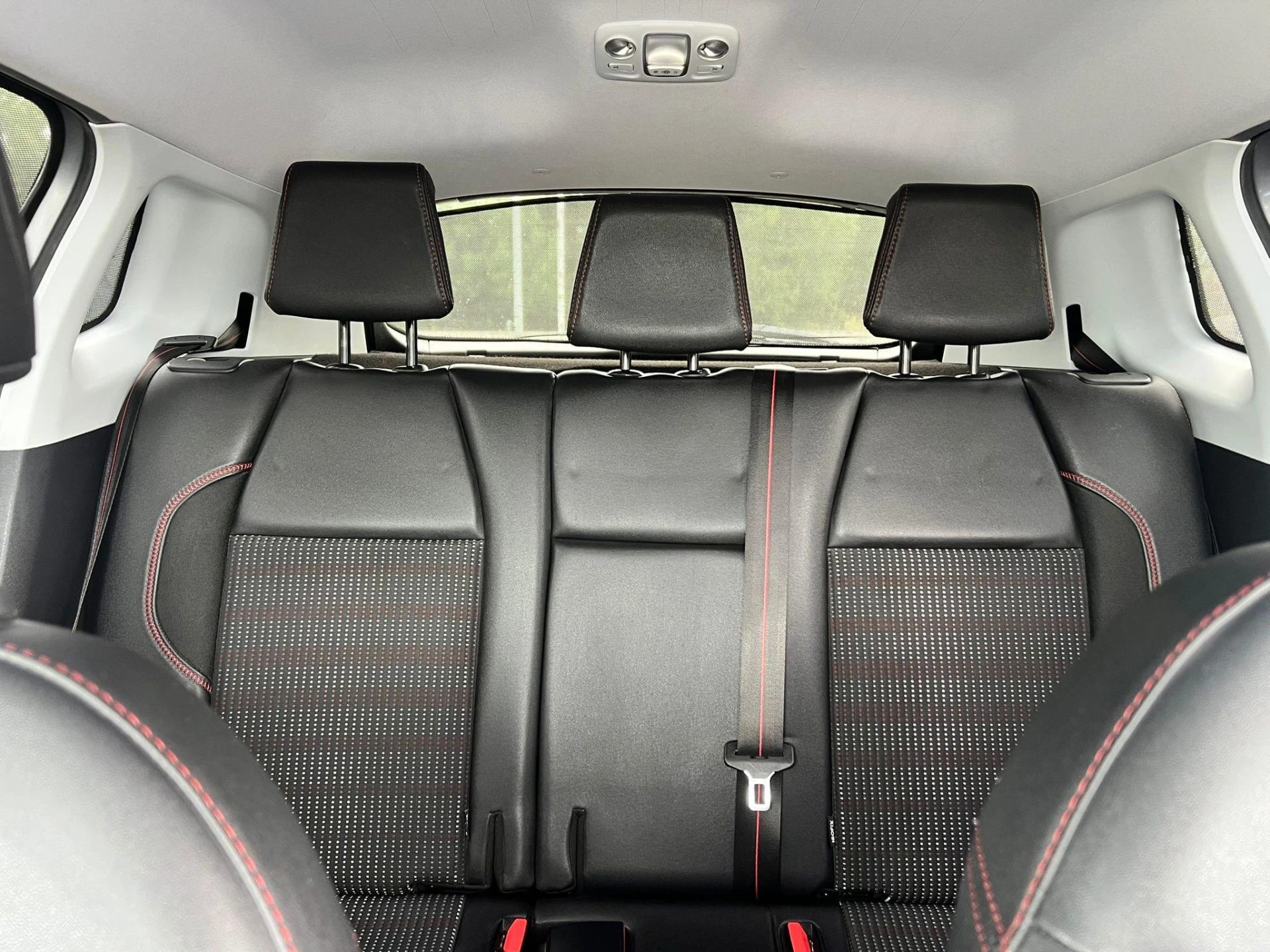 Peugeot 2008 1.2 PureTech GTLine 30