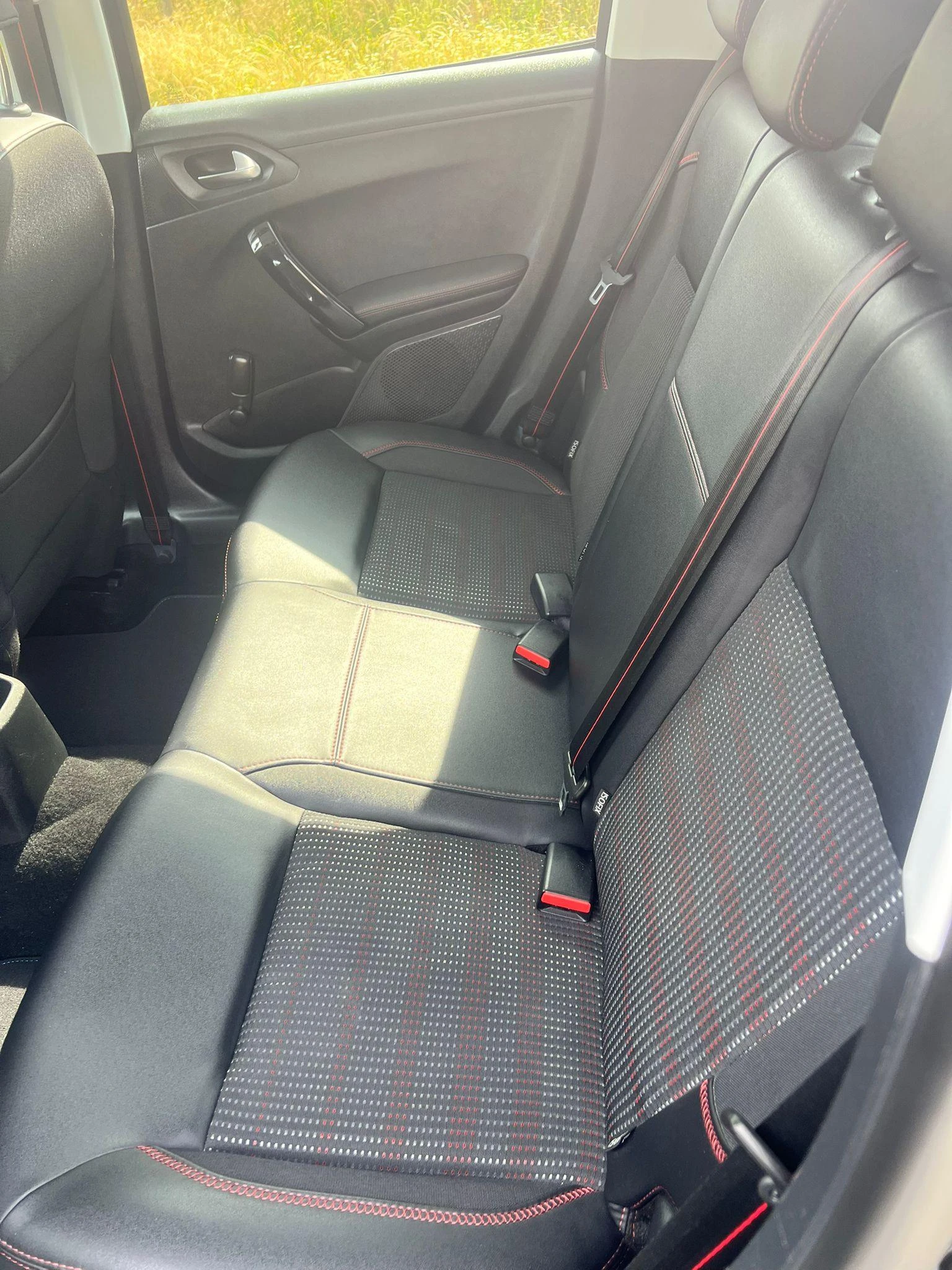 Peugeot 208 GTLine 35