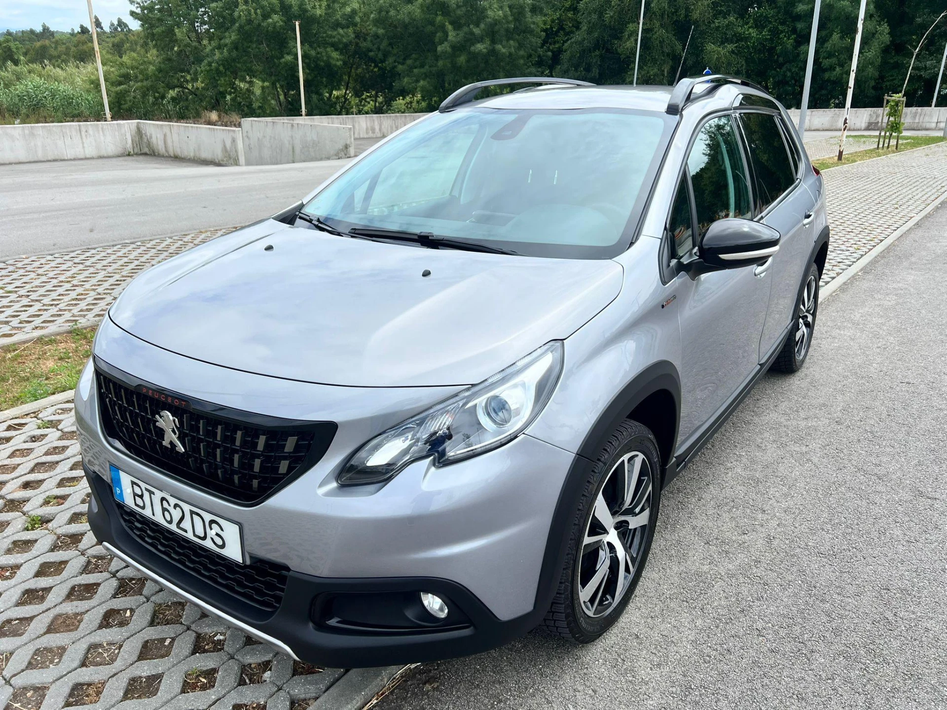 Peugeot 2008 1.2 PureTech GTLine 6