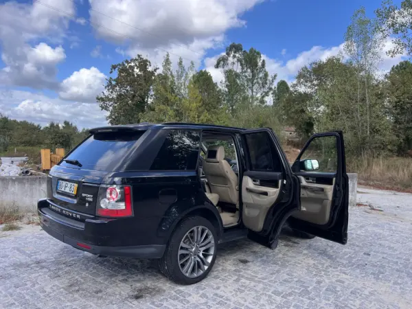 Land Rover Range Rover Sport 3.0 TDV6 HSE 2