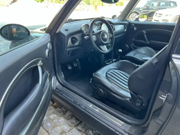 MINI 3 Portas Cooper S 8