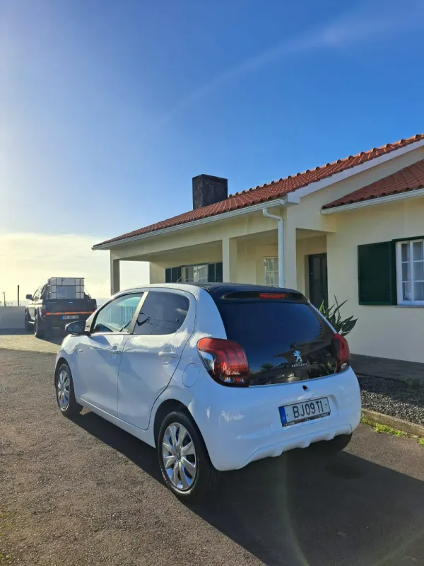 Peugeot 108 6