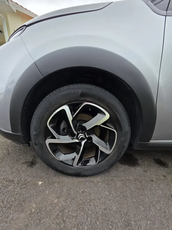 Citroën C3 1.2 PureTech C-Series 11