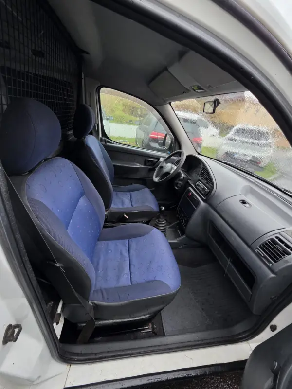 Peugeot Partner 1.9 D Break 9
